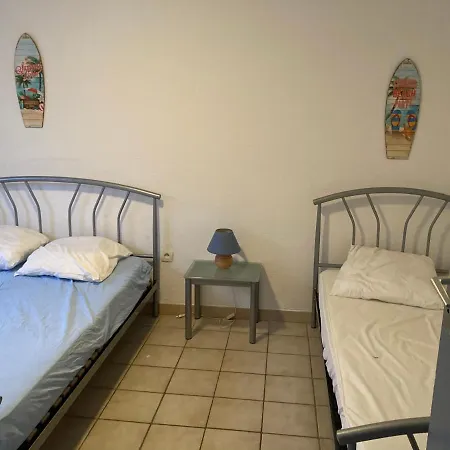 La Source Milieu Apartment