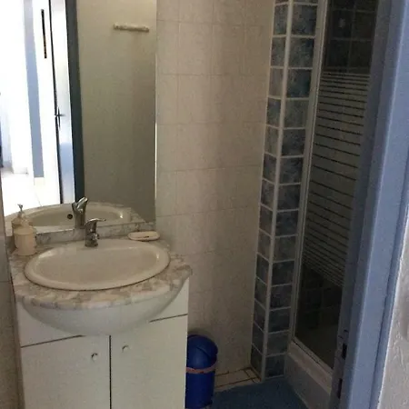 La Source Milieu Apartment *